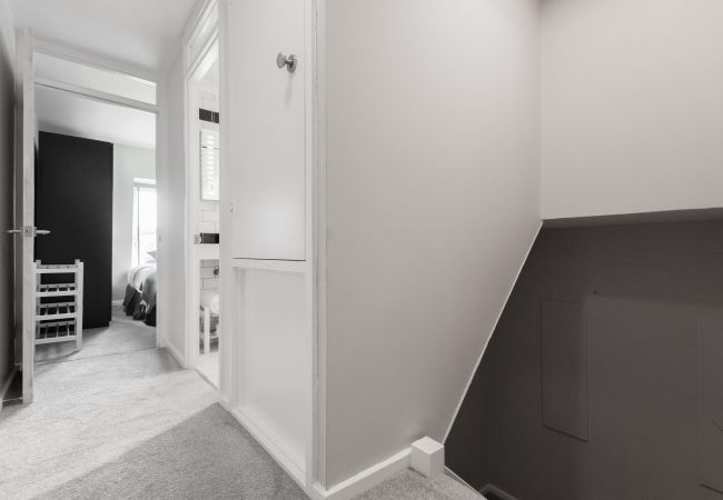 House in London - Second Nest Nine Elms House in London - Second Nest Nine Elms