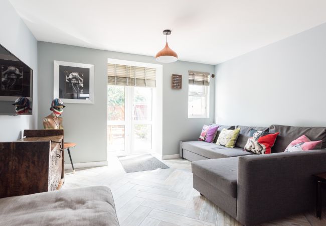 House in London - Second Nest Nine Elms House in London - Second Nest Nine Elms