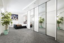 Apartment in London - London Warehouse 3 bedroom Apartment