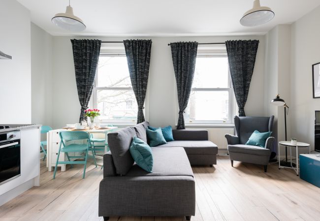Apartment in London - The Love Walk 1 bedroom Apartment