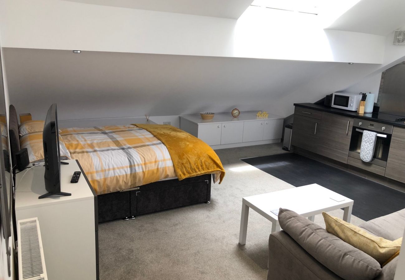 Studio in Ipswich - Studio #3 Central East, Parking, (3rd Flr) 72 Studio in Ipswich - Studio #3 Central East, Parking, (3rd Flr) 72