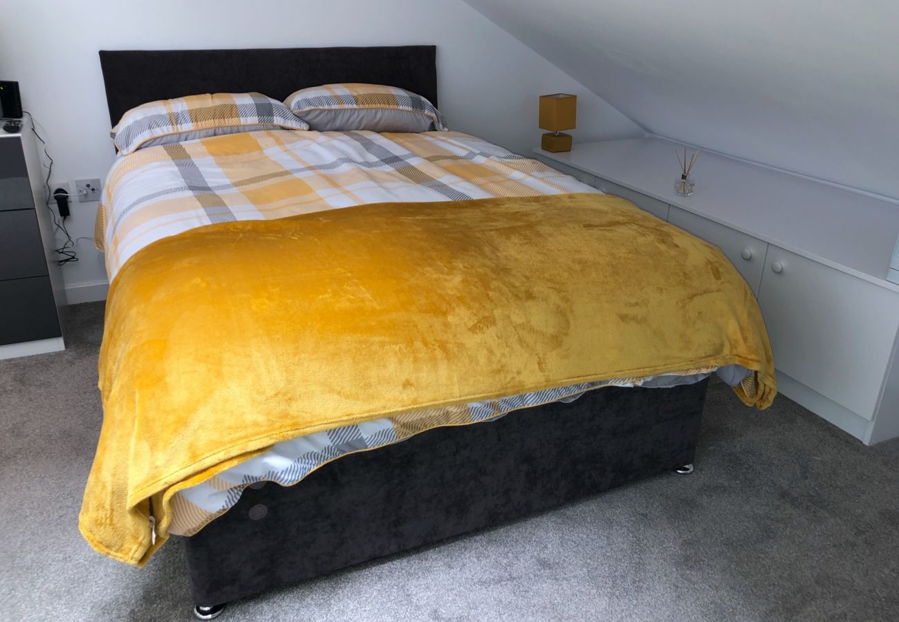 Studio in Ipswich - Studio #3 Central East, Parking, (3rd Flr) 72 Studio in Ipswich - Studio #3 Central East, Parking, (3rd Flr) 72