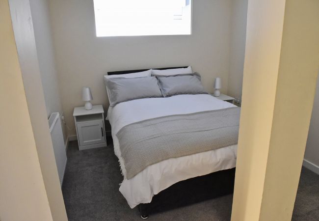 Apartment in Ipswich - 2 Bed/2 Bath, Central East, Parking, (1st Flr) 29 Apartment in Ipswich - 2 Bed/2 Bath, Central East, Parking, (1st Flr) 29