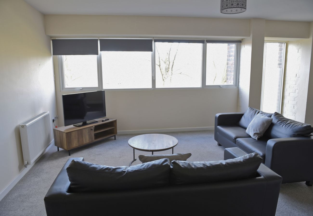 Apartment in Ipswich - 2 Bed/2 Bath, Central East, Parking, (1st Flr) 29 Apartment in Ipswich - 2 Bed/2 Bath, Central East, Parking, (1st Flr) 29