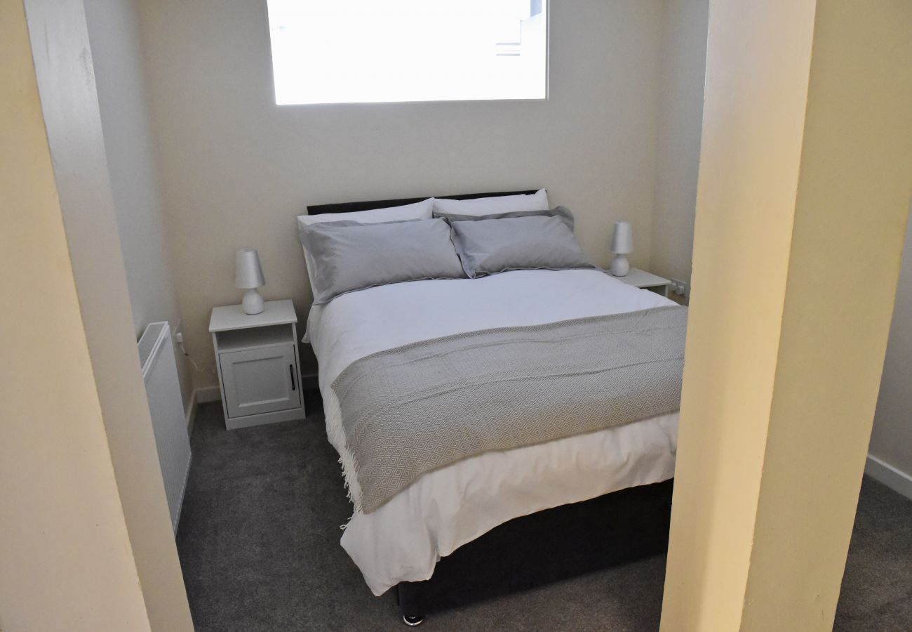 Apartment in Ipswich - 2 Bed/2 Bath, Central East, Parking, (1st Flr) 29 Apartment in Ipswich - 2 Bed/2 Bath, Central East, Parking, (1st Flr) 29