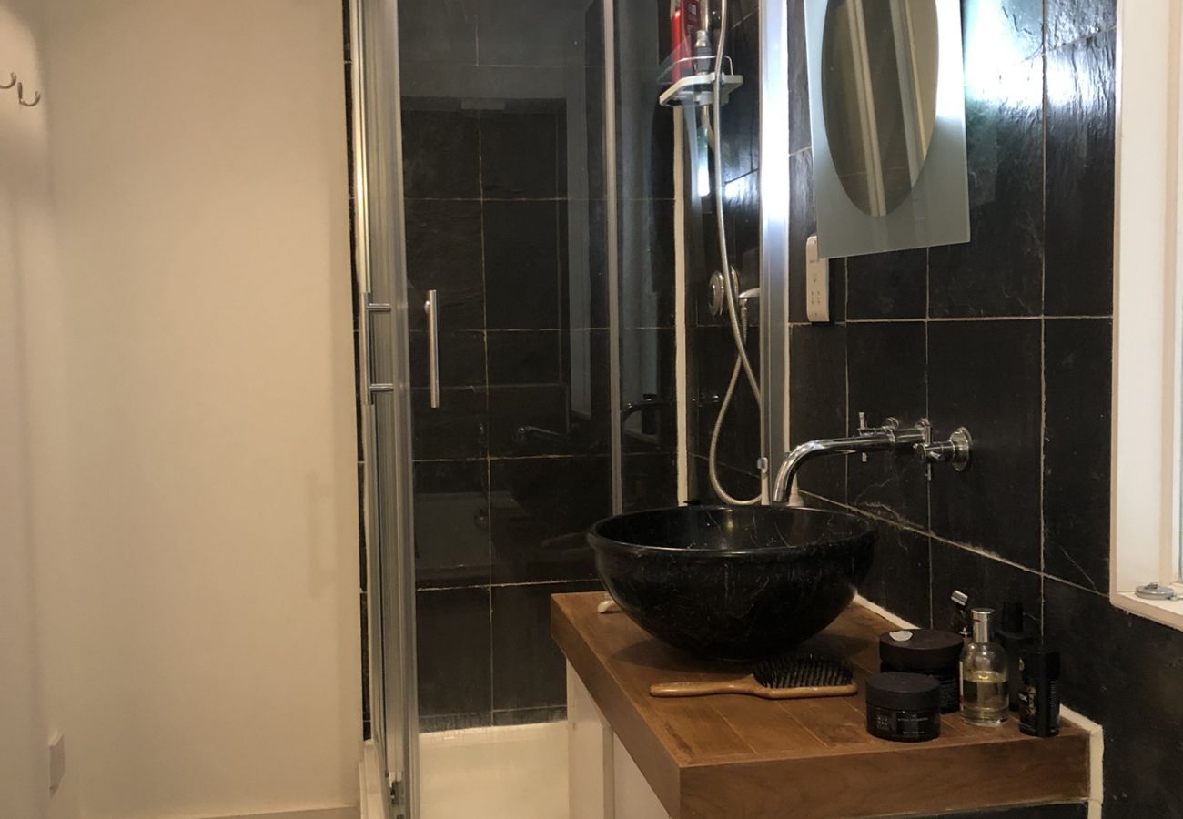 Apartment in London - London warehouse Two Bedroom Apartment Apartment in London - London warehouse Two Bedroom Apartment